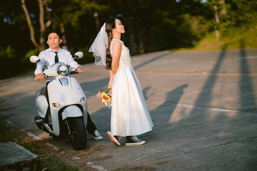 Carter & Amelia prenup photo 2